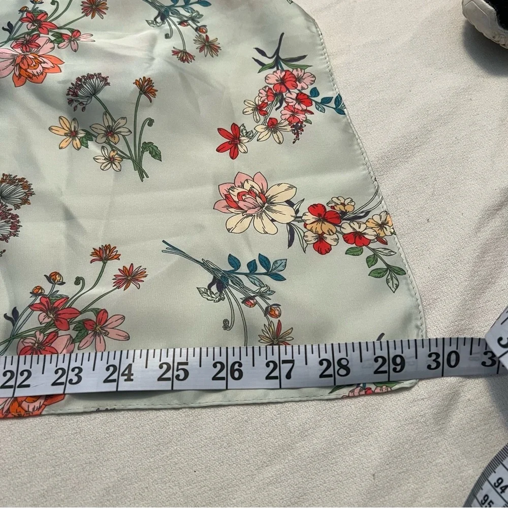 Beautiful floral square scarf / twilly.